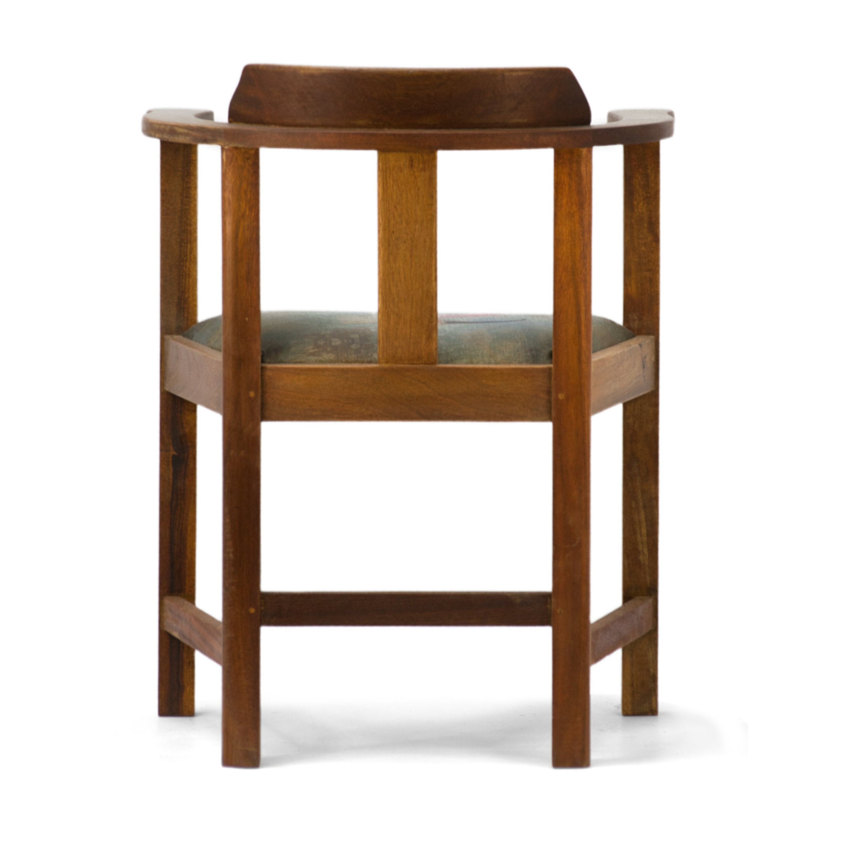 Ibis Half-round Chair